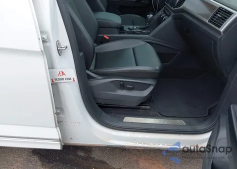 2019 Volkswagen Atlas 3.6L V6 Sel R-Line z USA, uszkodzony, nr VIN 1V2RR2CA0KC614026